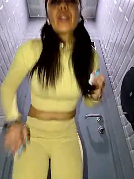 LeticiaWoods online show from November 2025 09:21:01 AM