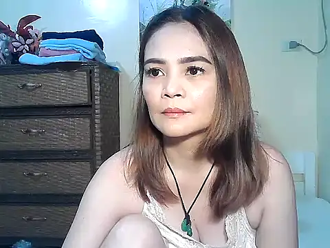 Kisses-13 online show from December 2025 02:04:02 PM