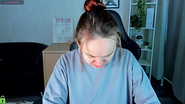 Fera1 Berry online show from April 2026 12:57:01 AM