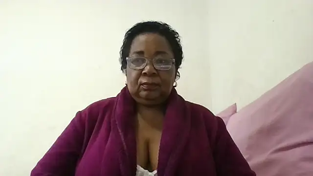 Snapshot of KinkyRicoSaisyours chatting on April 2026 11:45:02 AM KinkyRicoSaisyours online show from April 2026 11:45:02 AM