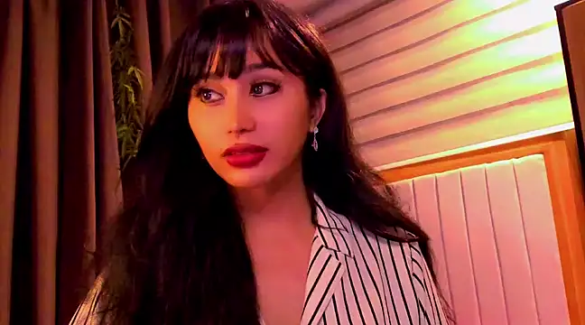 YOURCRISTINAS online show from January 2025 04:23:02 PM