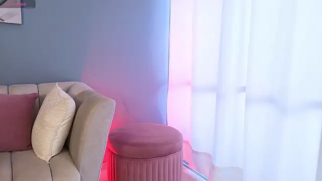 BrookeMiller online show from December 2025 05:21:01 PM