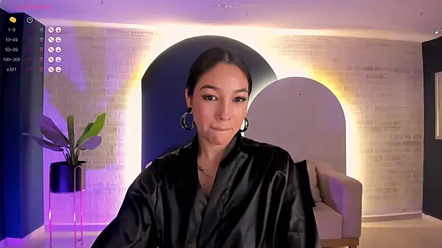 RossieRhoades online show from February 2025 11:16:02 AM