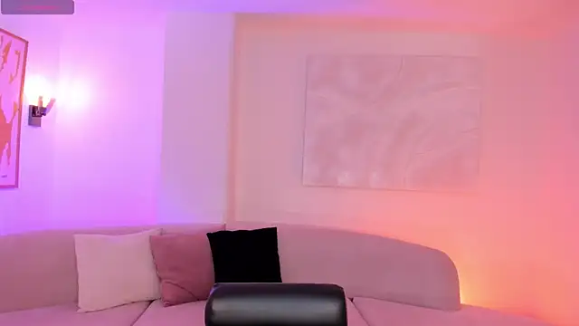 RossieRhoades online show from September 2025 07:36:01 PM