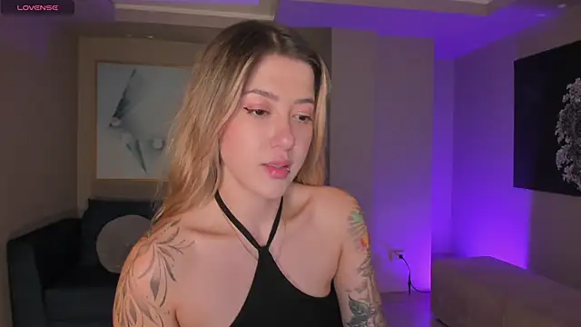 EveBensonX online show from March 2026 07:20:02 PM