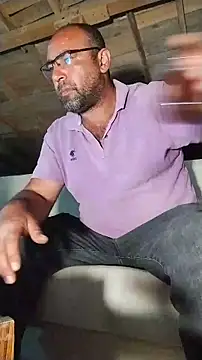 Snapshot of masculine_bear_daddy chatting on July 2026 07:08:02 PM masculine bear daddy online show from July 2026 07:08:02 PM