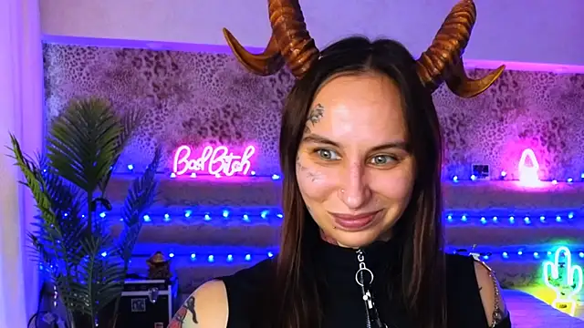 Cool Freak  online show from February 2025 10:08:02 AM