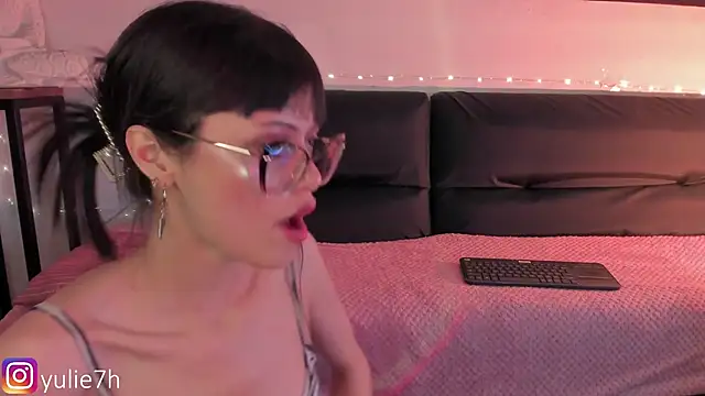  Jessy Moon  online show from February 2025 09:16:01 PM