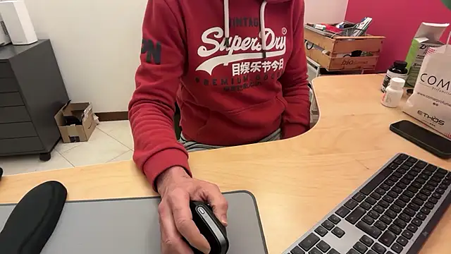 riccardofortis online show from January 2026 05:39:01 PM