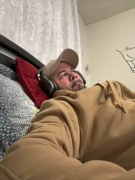 Cristian-Brayan online show from November 2025 11:54:01 AM