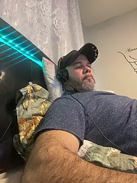 Cristian-Brayan online show from February 2026 04:50:01 PM