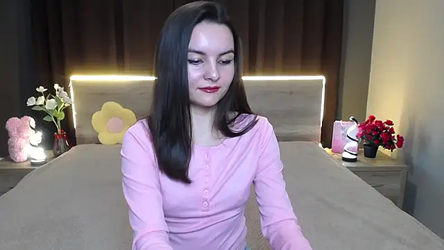 JasmineAsha online show from November 2025 06:52:02 PM