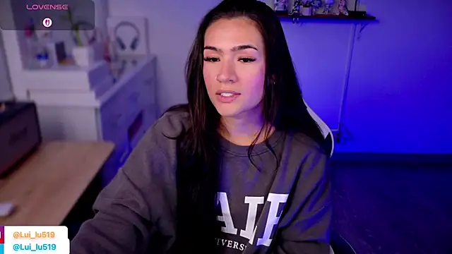 ImLui lu online show from October 2025 05:13:01 PM