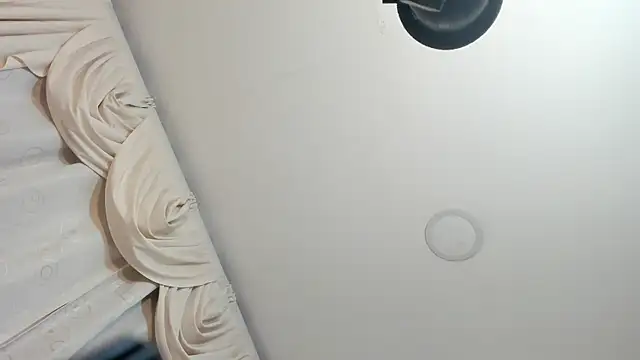 sarita loven online show from April 2026 04:45:01 AM