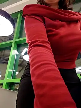 ROXOLANAA SEXY online show from April 2026 05:52:02 PM