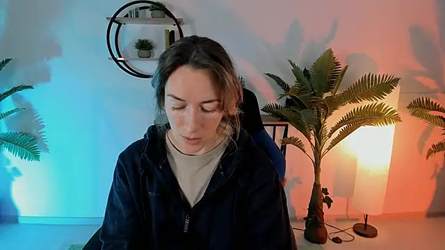 RebeccaMartinez online show from December 2024 05:03:01 AM