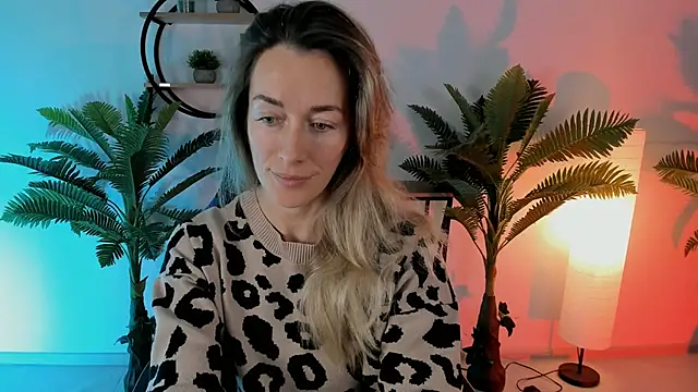 RebeccaMartinez online show from December 2024 05:23:01 AM