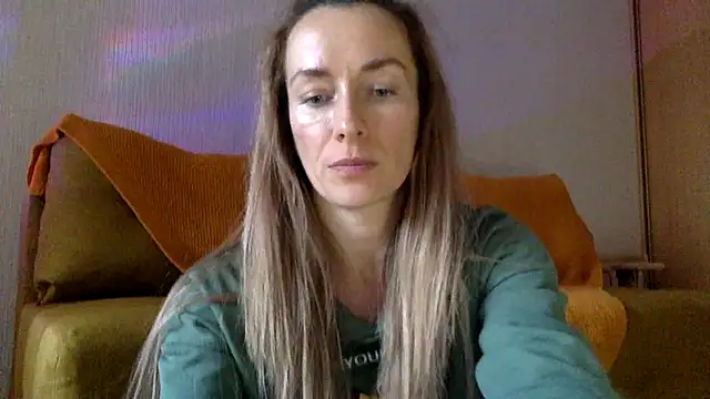 RebeccaMartinez online show from March 2025 01:18:02 PM