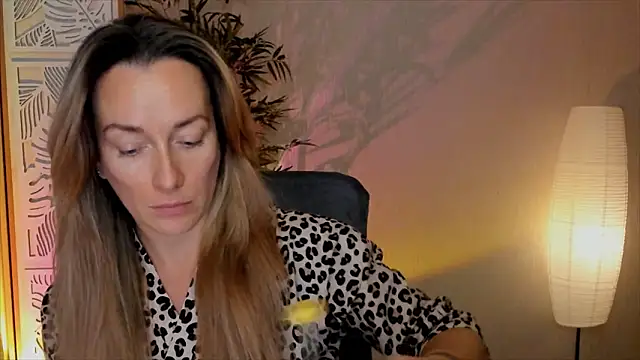 RebeccaMartinez online show from February 2026 06:50:02 AM