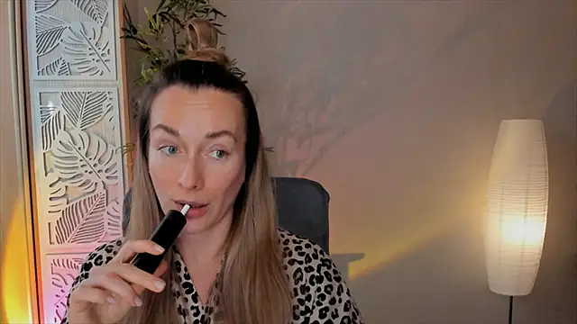 RebeccaMartinez online show from February 2026 10:19:02 AM