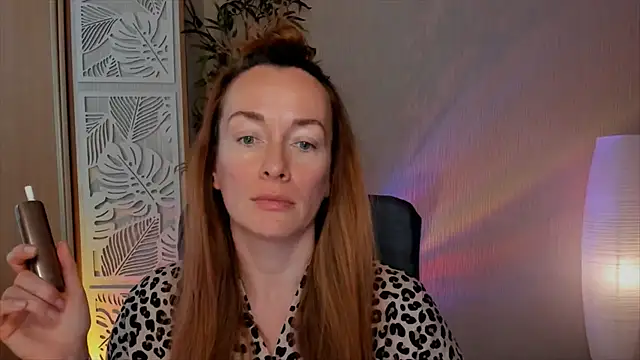 Snapshot of RebeccaMartinez chatting on April 2026 10:21:02 AM RebeccaMartinez online show from April 2026 10:21:02 AM