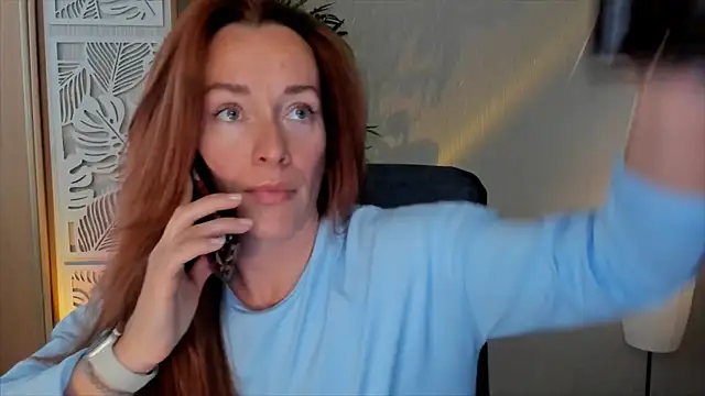 Snapshot of RebeccaMartinez chatting on May 2026 08:54:01 AM RebeccaMartinez online show from May 2026 08:54:01 AM
