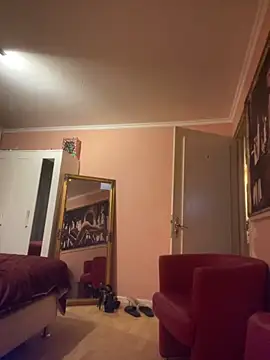 Snapshot of sophiahot_thick chatting on October 2025 08:33:01 PM sophiahot thick online show from October 2025 08:33:01 PM