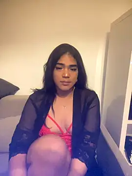 Snapshot of sophiahot_thick chatting on November 2025 09:15:01 PM sophiahot thick online show from November 2025 09:15:01 PM