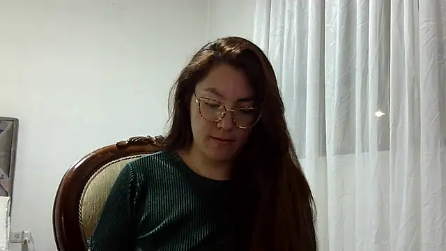 Snapshot of katha_steele_ chatting on January 2025 10:13:02 AM katha steele online show from January 2025 10:13:02 AM