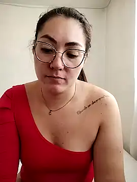 Snapshot of katha_steele_ chatting on January 2025 04:32:02 PM katha steele online show from January 2025 04:32:02 PM
