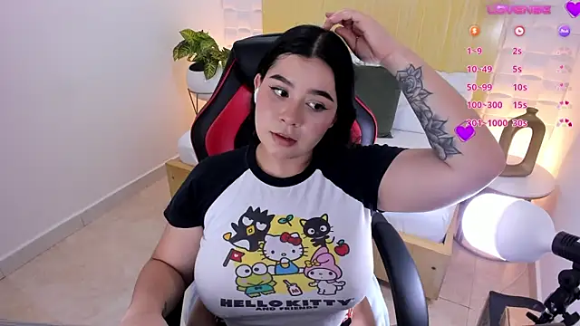 Snapshot of daniela_hornny chatting on December 2024 02:42:01 AM daniela hornny online show from December 2024 02:42:01 AM