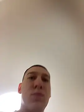 Snapshot of Comprom1se chatting on February 2025 10:04:01 AM Comprom1se online show from February 2025 10:04:01 AM