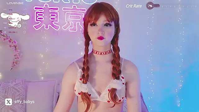 EffyEfans online show from March 2025 11:01:02 AM