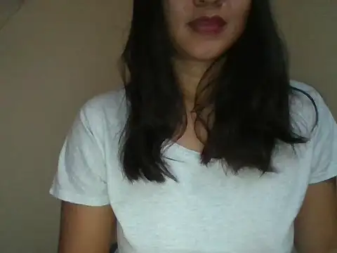 Snapshot of _smiling4u_ chatting on May 2026 07:47:01 AM smiling4u online show from May 2026 07:47:01 AM