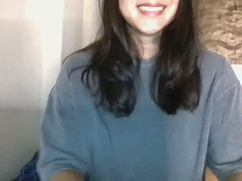 Snapshot of _smiling4u_ chatting on June 2026 02:19:01 PM smiling4u online show from June 2026 02:19:01 PM