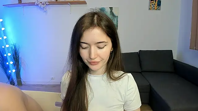 PollyFlame online show from December 2025 08:57:02 PM