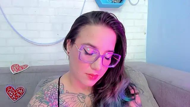 Snapshot of DEVA_BLUE_ chatting on February 2025 03:42:01 AM DEVA BLUE online show from February 2025 03:42:01 AM