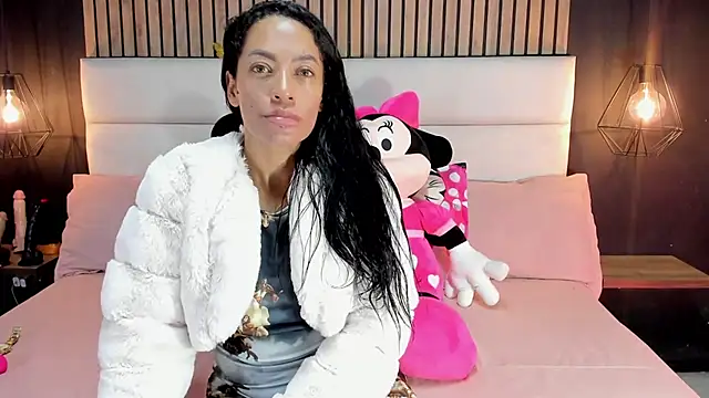 NiicolleMiller online show from February 2025 11:13:02 AM