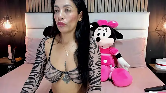 NiicolleMiller online show from February 2025 01:17:02 PM