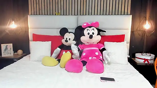 NiicolleMiller online show from March 2025 10:24:02 PM