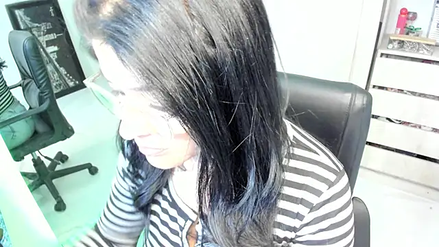 BellaFlaming online show from June 2026 11:13:02 AM