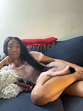 Snapshot of Iceblanca chatting on October 2025 02:46:02 AM Iceblanca online show from October 2025 02:46:02 AM