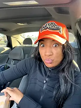 Iceblanca online show from December 2025 08:14:01 PM