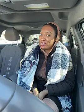 Iceblanca online show from February 2026 03:38:01 PM