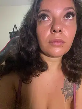 -Marivalda- online show from January 2026 01:38:01 PM