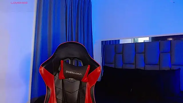 Snapshot of Christian_thor chatting on October 2025 04:59:02 AM Christian thor online show from October 2025 04:59:02 AM