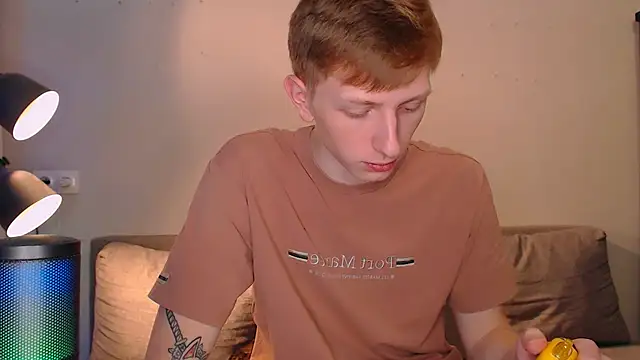 juliaanddima online show from December 2024 08:16:01 PM