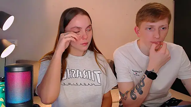 juliaanddima online show from December 2024 11:12:02 PM