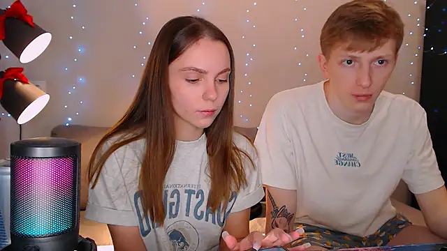 juliaanddima online show from December 2024 09:26:02 PM