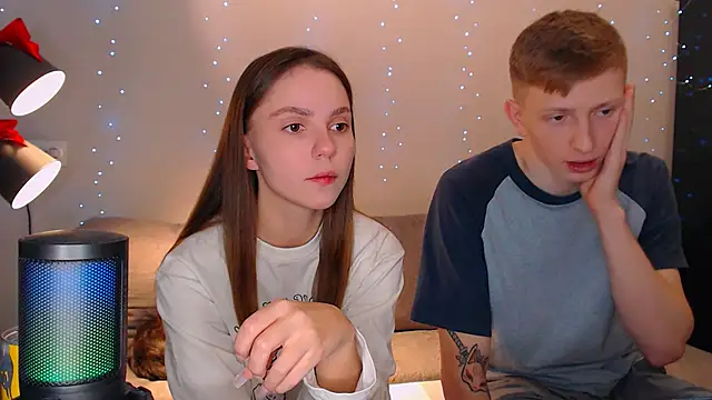 juliaanddima online show from December 2024 09:08:02 PM